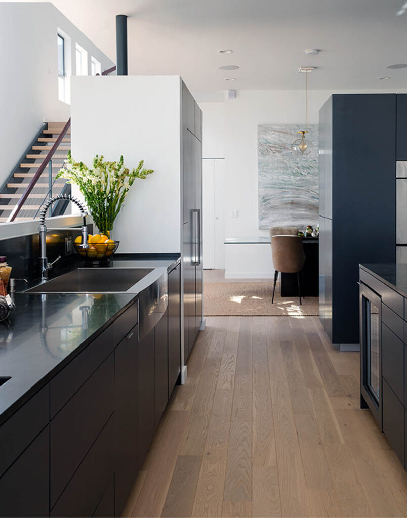3550MountainViewAve_Kitchen CLose